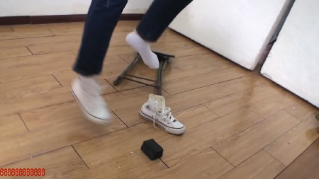 033345nkt4ktrdggq7tboi.jpg