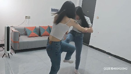 232922nvtznrnt5zxc5syt.jpg