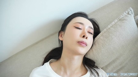 214025nd8lpplyeccfyhlc.jpg