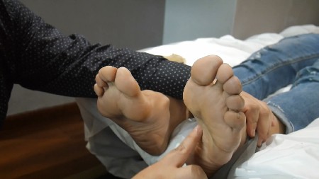 212904e55u3zclzgmemg3m.jpg