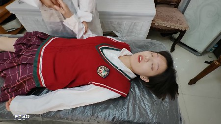 185224i9we99yu22yy0vh8.jpg