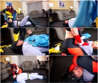 Batman Gets B@nged By Brainwashed Batgurl